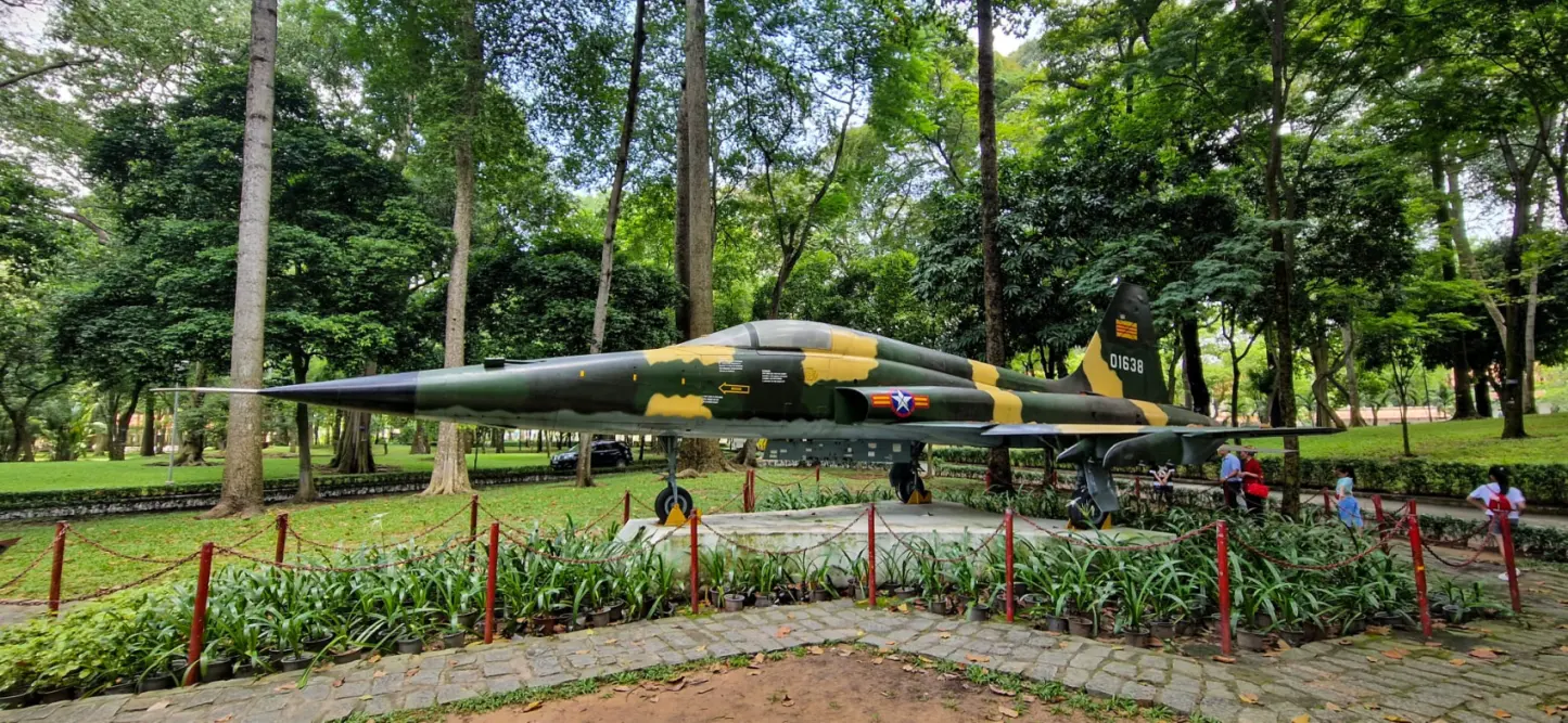 11CB862E-B5F2-4005-9E5F-7BDDA9F41336